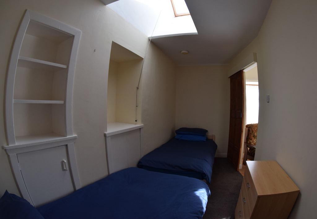 Twiga Twin Bedroom